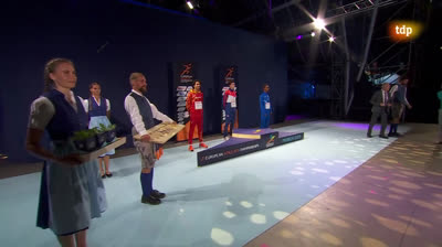 17-8-22 atletismo campeonato de Europa: Ceremonia entrega medallas prueba 5000m masculina y 100m femenina