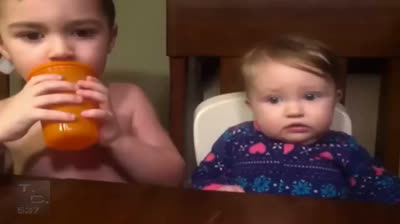 Despertares divertidos! Bebés en sus momentos más hilarantes al despertar