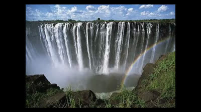 "Encantos Terrenales: Lugares que Emocionan"