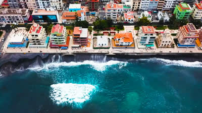 "Maravillas Terrenales: Destinos que Roban el Corazón"