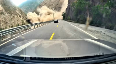 La Ira de la Naturaleza: Vídeos Impactantes de Desastres