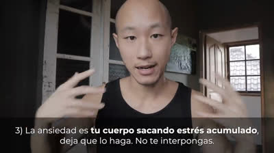 Renueva tu energía: Práctica de yoga revitalizante