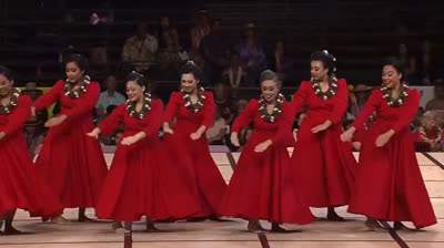 "Aia I Lahaina" - Hālau Hula Kauluokalā