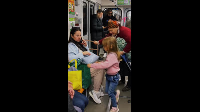 Bochornoso es que un niño te de lecciones de moral..