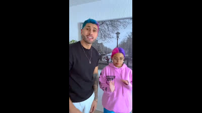 Intenta no reír con este nivel de comedia divina