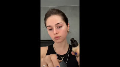 Brow game strong: Tutorial de maquillaje para unas cejas perfectas