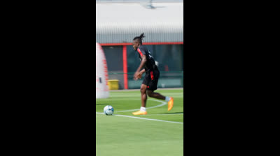16-6-22 Michy Batshuayi en el entrenamiento con la selección belga