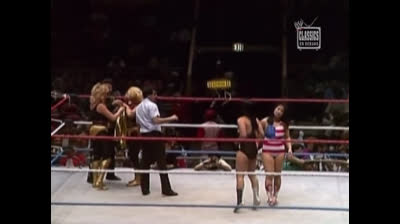 WWF on MSG 24.11.87 - The Glamour Girls vs The Jumping Bomb Angels