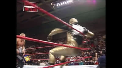 1997.10.27 ⭐ Goldust vs HHH ⭐ WWF Raw