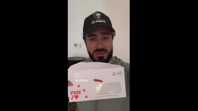 Más que un político tiene madera de populista