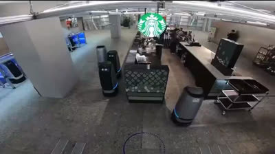 100 robots gèrent un Starbucks