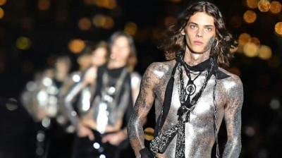ERIN   MOMMSEN   WOLFF-  NEW  YORK -  Men´s   Spring  Summer  2024   Saint   Laurent.