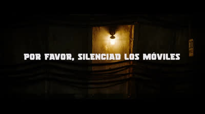 Lobezno te pide que apagues el p**o móvil en el cine