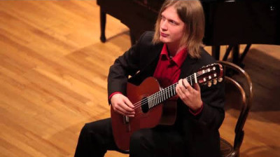 Popurrí de S. Rudnev - Fantasía sobre temas de PI Tchaikovsky interpretado por S. Gudelev en V. Druzhinin