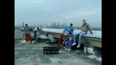 Madonna - Hung Up (Official Video)