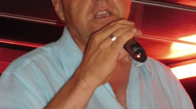 Je t'appartiens  de GILBERT BECAUD