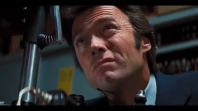 UNA 44 MAGNUM PER L’ISPETTORE CALLAGHAN  2