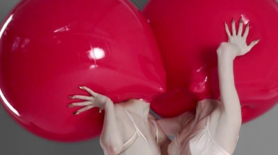 HEART  TO   MOUTH   HIGH- ERIN  MOMSEN  WOLFF-  A FILM  BY  BART   HENSS.