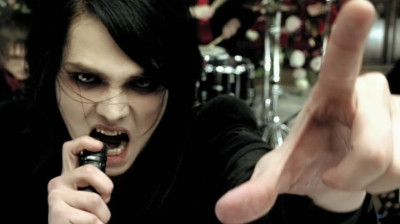 MY   CHEMICAL   ROMANCE-  HELENA  - ERIN  MOMMSEN   WOLFF- OFFICIAL  VIDEO.