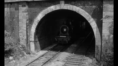 IL TRENO [B/N] [HD]  2