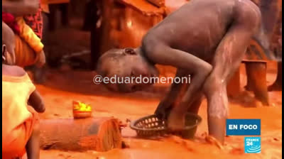 La ONU se olvidó por completo de los miles de NIÑOS ESCLAVOS usados como mano de obra en las minas de Camerún, en África