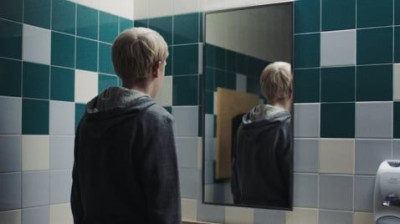 SIGNS - Erin  Mommsen  Wolff- Short  Film  From  my  Authorship-  Conseids   des  arts  des  du  Canada.