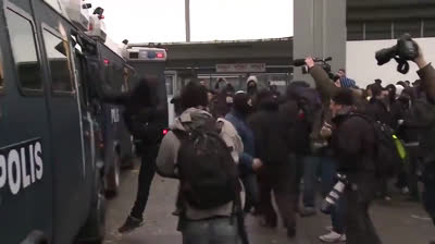 Despertad!! votantes de pp!! Ayuso  dijo son niños y tan españoles como Abascal!! Y votaron Regularización masiva de medio millón de ilegales.