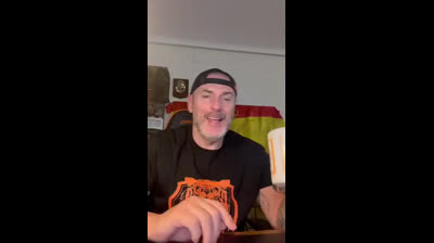 Despertad!! escuchar a Dani la descomposición de futuro que estan construyendo ppsoe porque sin ayuda de pp esto no habría llegado tan lejos !!