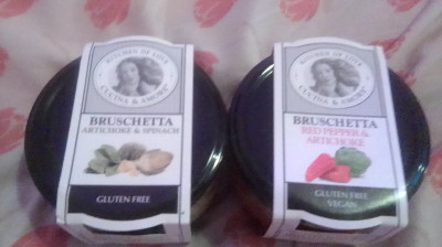 UNBAGGING SHOWWING OFF THE FOOD I LIKE TO EAT.